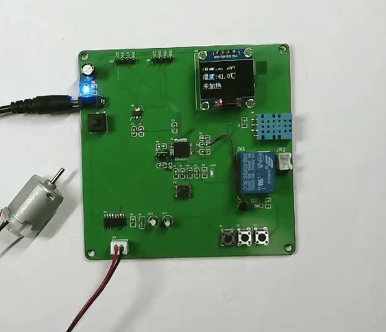 基于STM32的智能擦鞋鞋柜