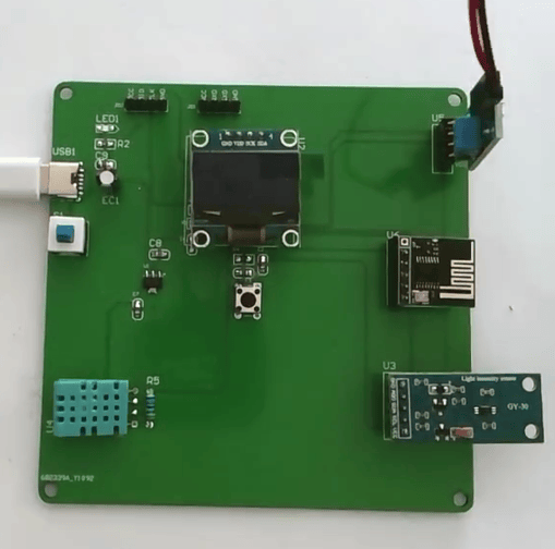 基于STM32的盆栽养护自动监控系统