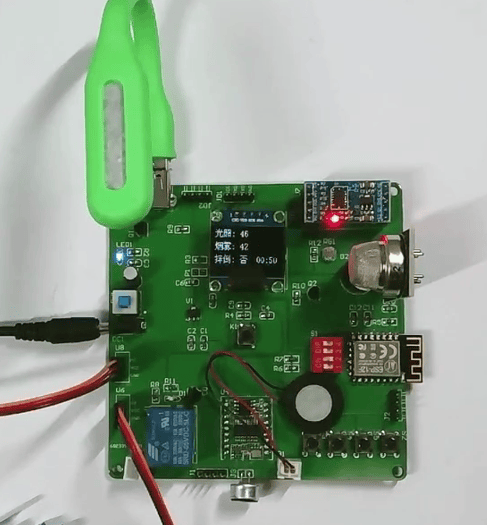 基于STM32智能家居系统设计