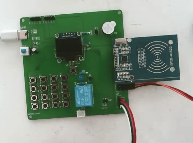 基于stm32的智能RFID车位锁