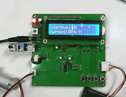 基于单片机汽车超速报警系统设计