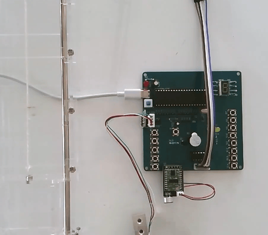 基于单片机的五层智能电梯系统（51+语音版）