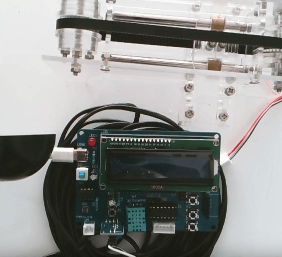 基于单片机的智能晾衣架系统设计（51基础版）