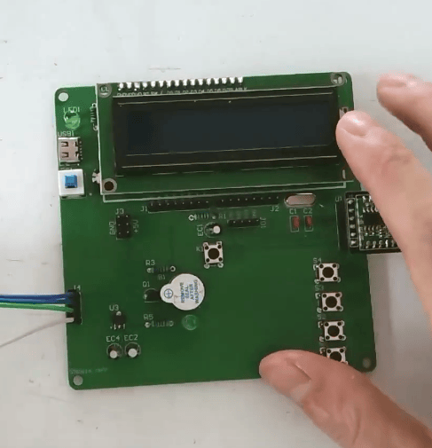 基于单片机的电子血压计的设计