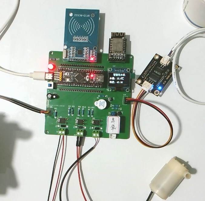基于STM32的饮水机监控报警系统