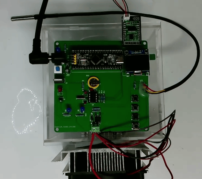 基于STM32的家用医药箱