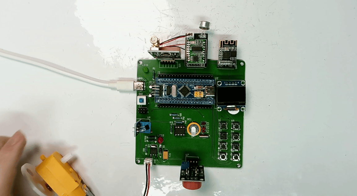 基于STM32单片机的网约车计费系统