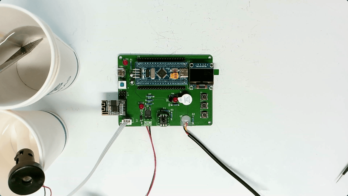 基于stm32的智慧油田监控系统设计与实现