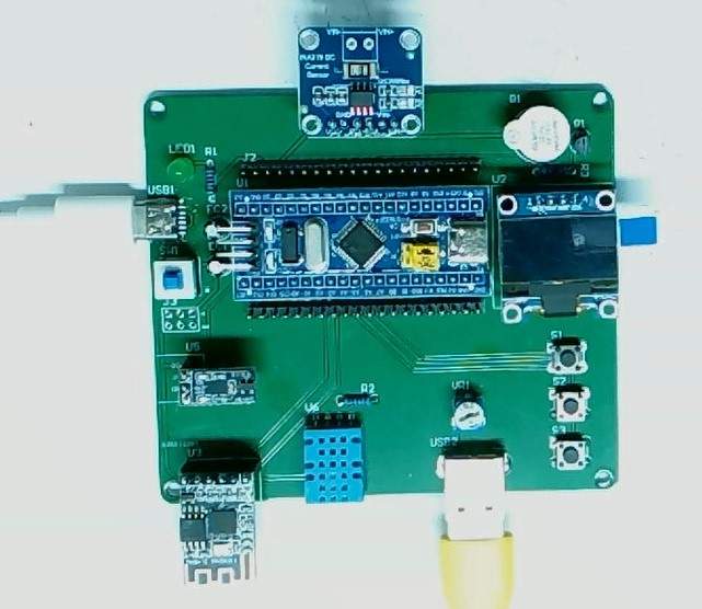 基于STM32的通讯屏蔽室设备状态监控与智能管理系统设计